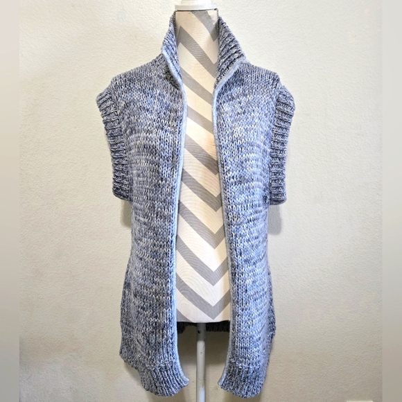 L'AGENCE Sweaters - L'AGENCE Knit Cardigan Sweater Open Front Sleeveless Blue Gray Medium